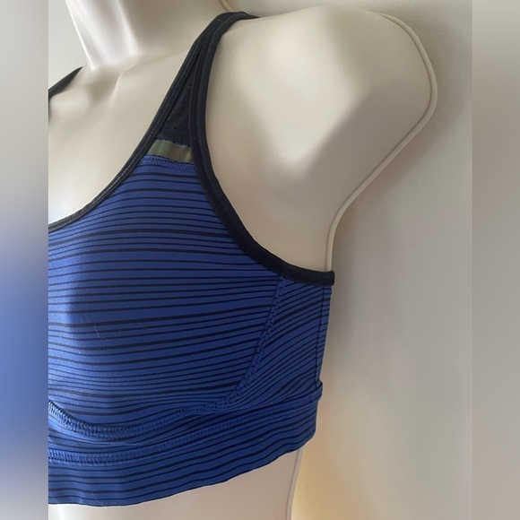 Lululemon Blue Black Stripe Racerback Sports Bra Size 6 - Picture 3 of 8